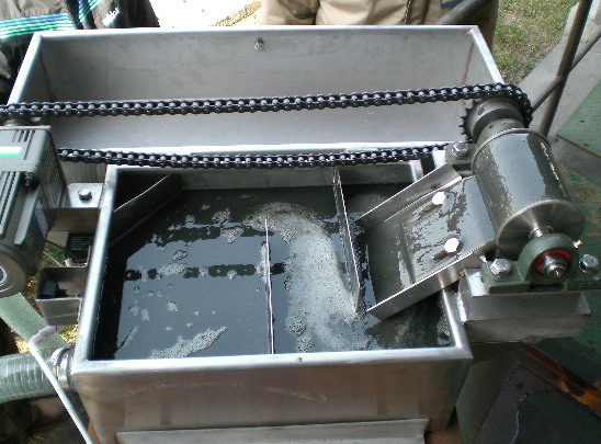 表面浮油回收機(jī)